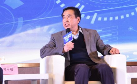 【媒体报道】袁仲雪：轮胎智能制造需走产业互联网之路