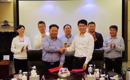 dcbox小金库与利通液压签订战略合作协议